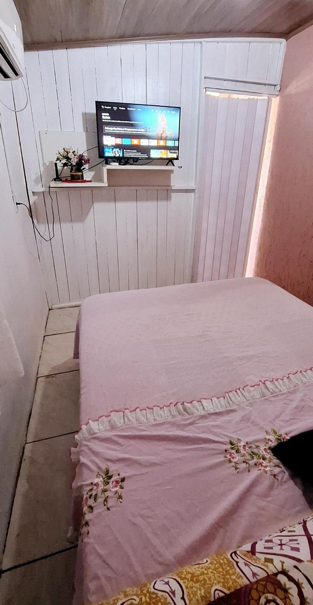 Kitnet K1 Em Torres-Rs - Na Mais Bela Praia Gaucha - Cozinha - Banheiro - Ar Condicionado - Smart Tv 32' - Wi-Fi - Anfitria Superhost No Bnb Екстериор снимка