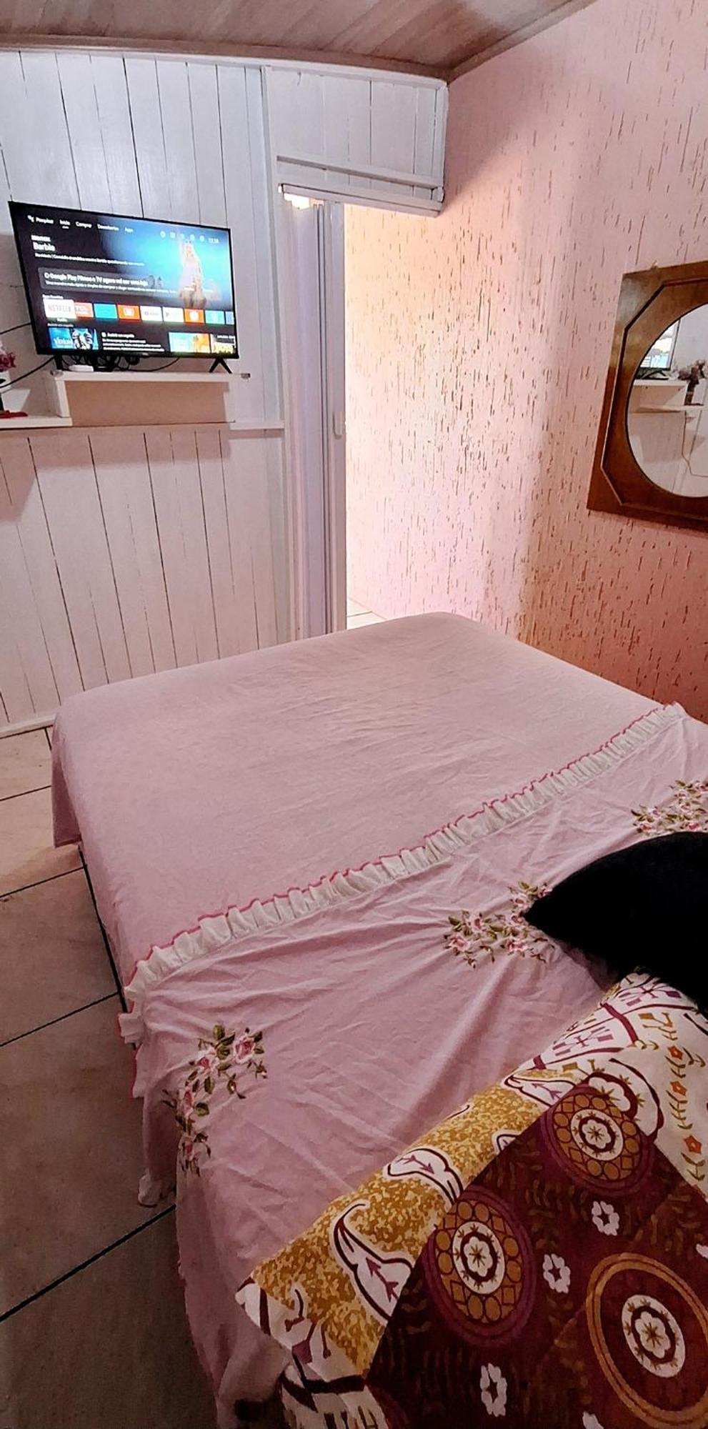 Kitnet K1 Em Torres-Rs - Na Mais Bela Praia Gaucha - Cozinha - Banheiro - Ar Condicionado - Smart Tv 32' - Wi-Fi - Anfitria Superhost No Bnb Екстериор снимка